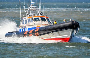 Kitty Roosmale Nepveu (KNRM) lifeboat by Hans Levendig (lev&dig fotografie)