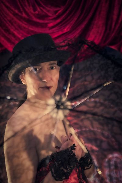 Moulin Rouge 2 van Tom Van den Bossche