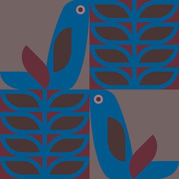 Scandinavisch retro. Vogels en bladeren in bruin, warm rood en kobaltblauw