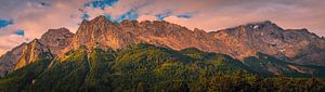 Panoramafoto der bayerischen Alpen