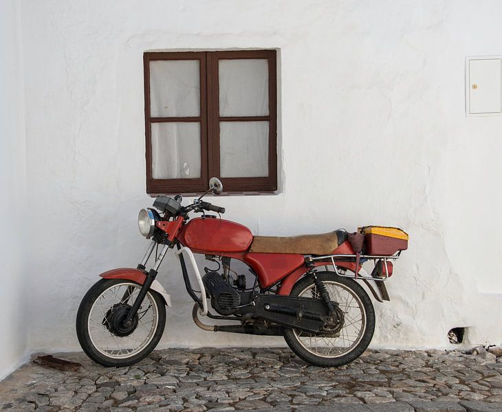 oude rode motor von ChrisWillemsen