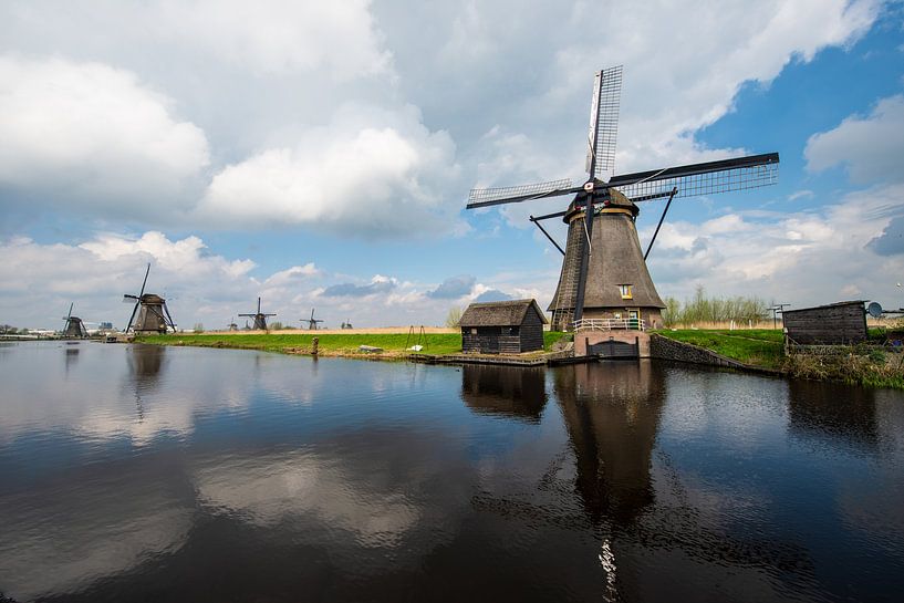 Kinderdijk Windmolens van Brian Morgan