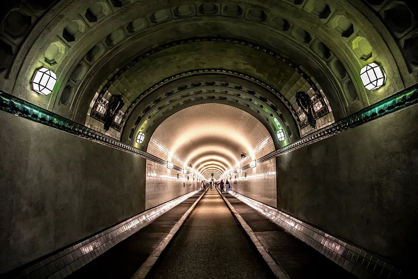 Tunnel Visie- Tunnel Vision (Awarded) van Anita Martin, AnnaPileaFotografie