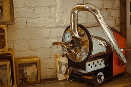 Artisanal Coffee Roaster — Micro-Roastery Vibes