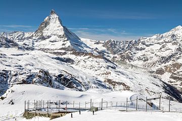 Sporen van de Gornergratbahn en de Matterhorn