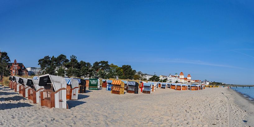 Strandkörbe am Strand von Binz von GH Foto & Artdesign
