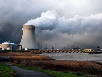 Doel nuclear power plant Belgium by Reinder