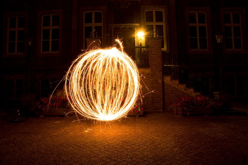 Lightpainting by Nicole Wetzels