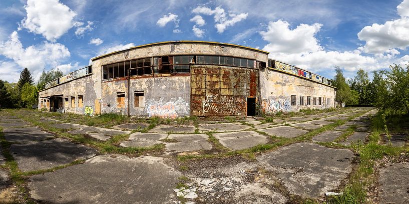 17 by Frank Herrmann