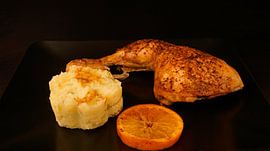 Orangenhähnchenkeulen mit Kartoffel-Sellerie-Püree