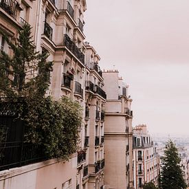 Parijs | Pastel huizen van Roanna Fotografie