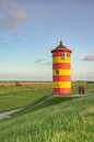 Vuurtoren van Pilsum in Oost-Friesland van Michael Valjak thumbnail