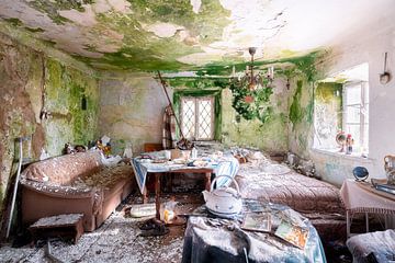 Salon à Vervalde. sur Roman Robroek - Photos de bâtiments abandonnés