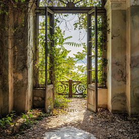 Lakeview Lake Maggiore by Bjorn Renskers