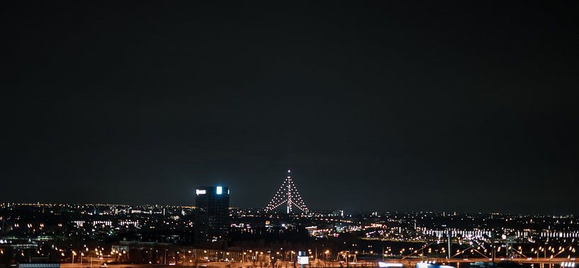 Le plus grand sapin de Noël du monde par Bart van Lier