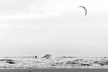 Kitesurfing on the wind