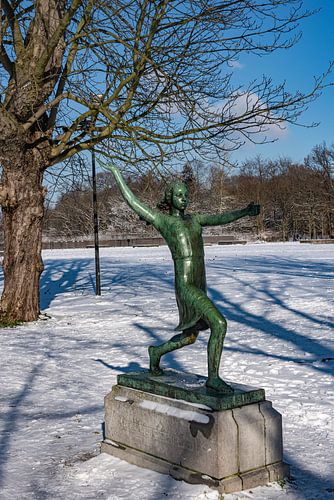 Beeld "Ritmische beweging" van Ernest Wijnants Middelheimpark.