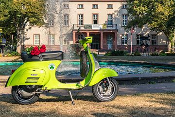 Vespa V50 speciale van Wilde50er