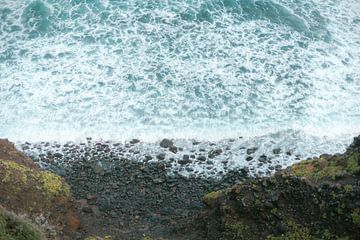 Türkisfarbene wilde Wellen Atlantischer Ozean | Fotodruck Teneriffa | Bunte Reisefotografie von HelloHappylife