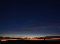 Komet Neowise in der Nacht