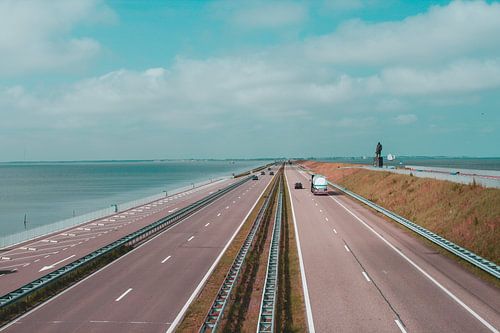 Autoroute sur l'Afsluitdijk