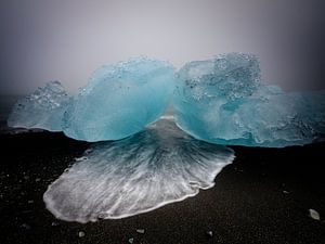 Diamond Beach, IJsland van Eddy Westdijk