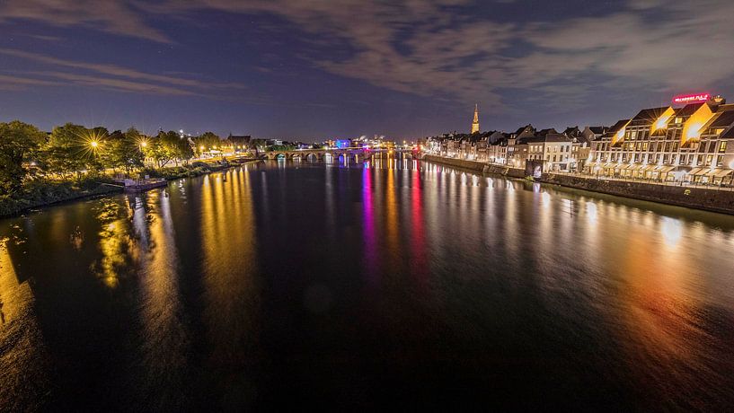 Maastricht by night by Rob Boon
