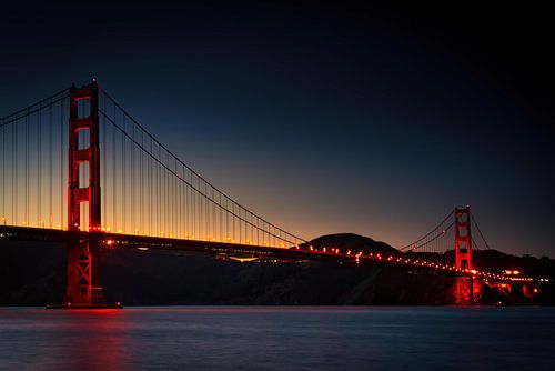 Golden Gate bei Nacht, San Francisco, USA
