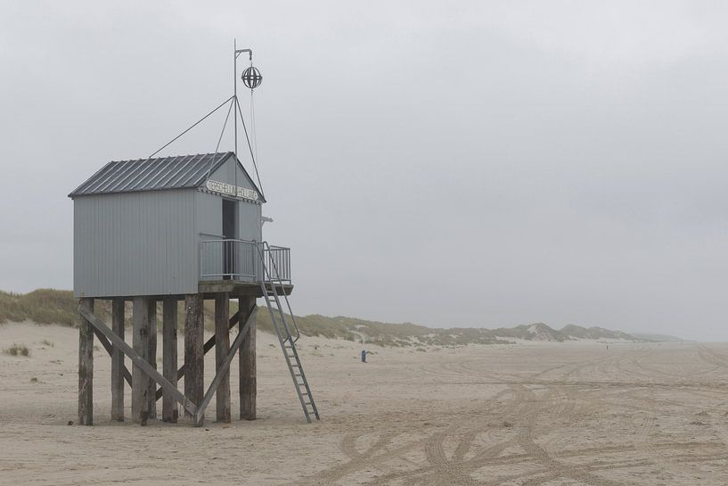 Drenkelingenhuisje Terschelling op nieuwe locatie by Tonko Oosterink