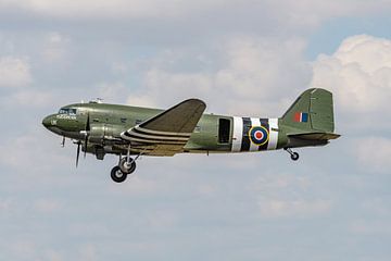 Douglas C-47 Skytrain. sur Jaap van den Berg