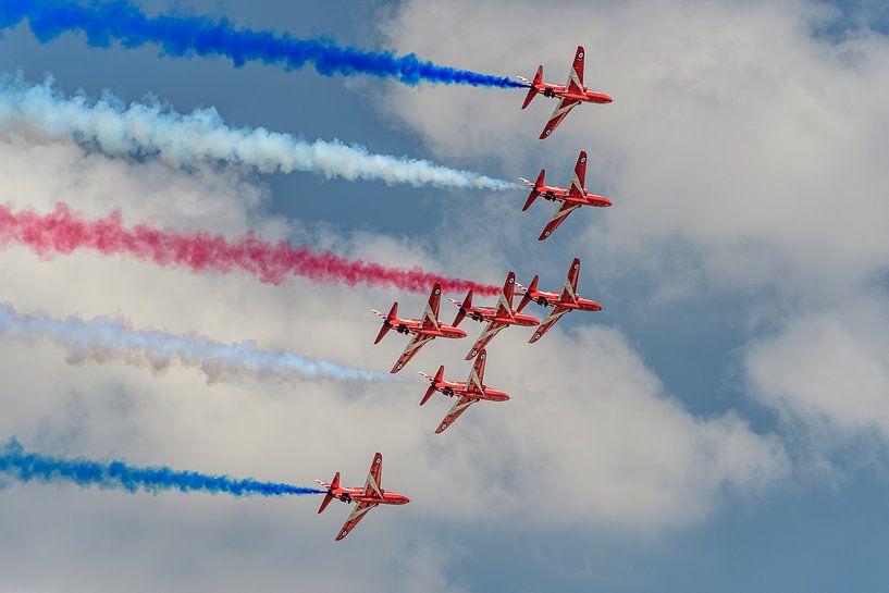 Les Red Arrows de la Royal Air Force. par Jaap van den Berg