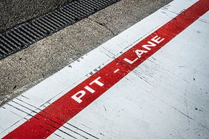 Pit Lane van Bas Fransen