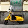 Vespa in Italië van Vincent van Kooten