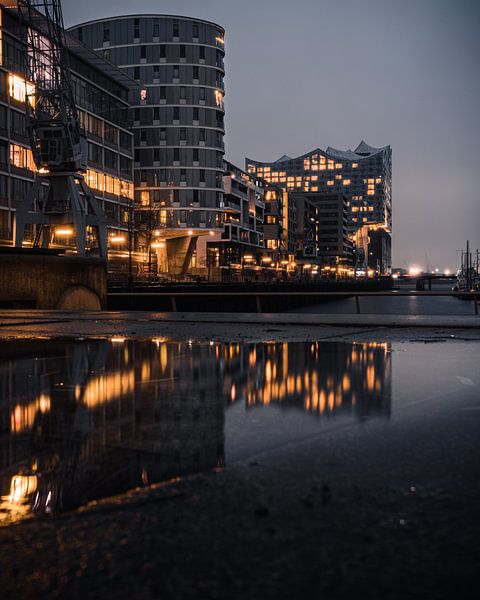 Hamburg by Hello Pompoyo