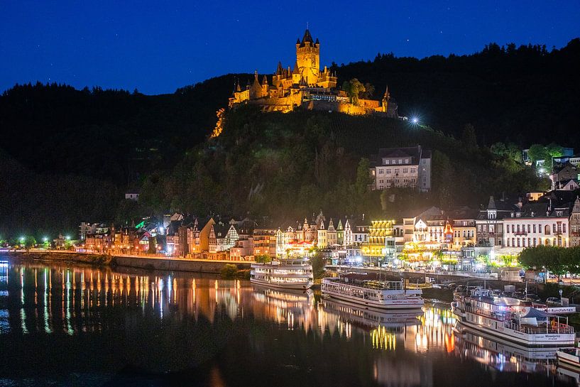 Cochem by night by Bert van Wijk
