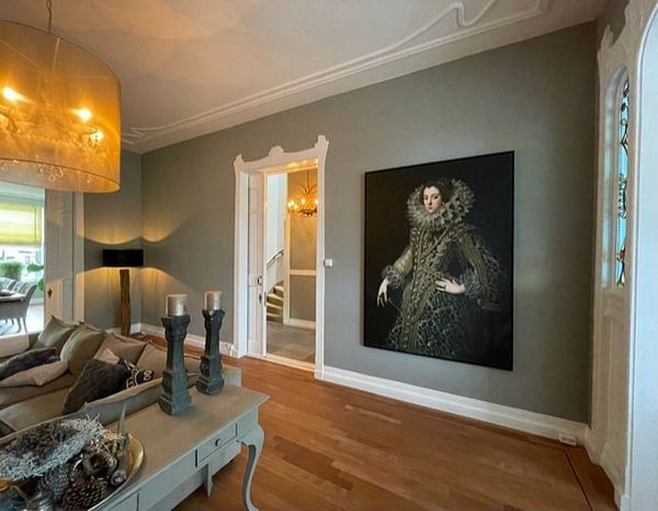 Customer photo: Queen Elizabeth of Bourbon, on canvas