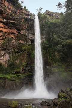 waterval in sabie zuid afrika van ChrisWillemsen