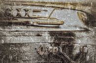 Hidden pieces by Gitta Reiszner thumbnail