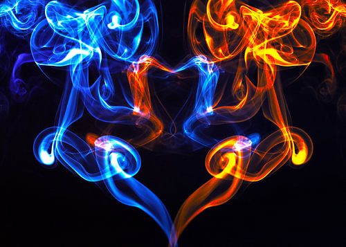 Two color smoke art