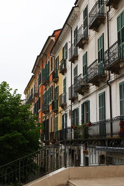 Italian-style houses by FreddyFinn