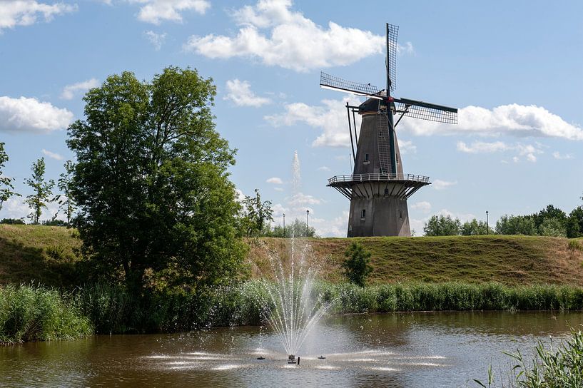 Woudrichem by Richard Wareham