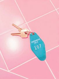 Clés de chambre de motel sur Tom Windeknecht