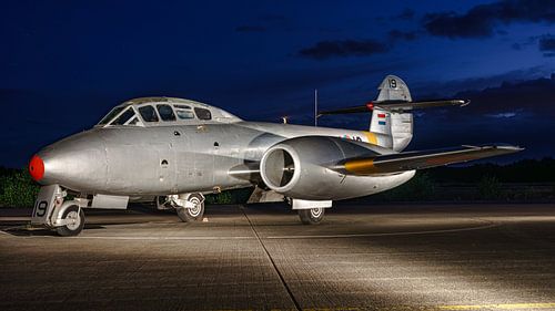 Koninklijke Luchtmacht Gloster Meteor T.Mk.7 lesvliegtuig.