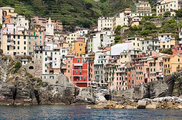 Cinque Terre - Riomaggiore by Rob Kints