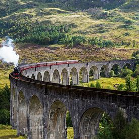 Hogwarts express by bart vialle