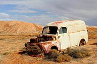 Oldtimer in Outback van Inge Hogenbijl thumbnail