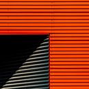 Industriële abstractie in rood en zwart van Hans Kwaspen thumbnail