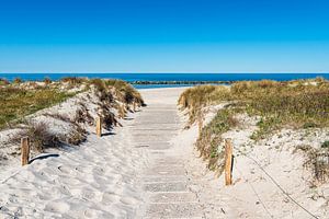 Strandzugang an der Ostseeküste in Wustrow auf dem Fischland-Da von Rico Ködder