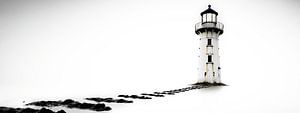 Stufen | Minimalistisches Leuchtturm-Panorama in High Key