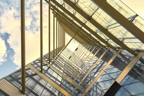 Glazen gevel van een kantoorgebouw in Berlijn